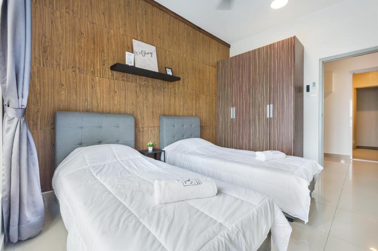 Seasons Luxury Apartment By Jk Home Джохор-Бару Екстер'єр фото